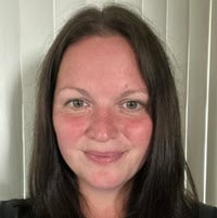 Tara Simmon.JPG