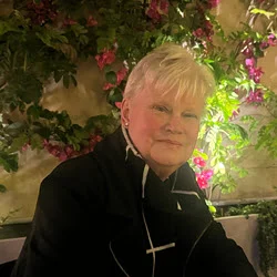 Debra L. Leigh